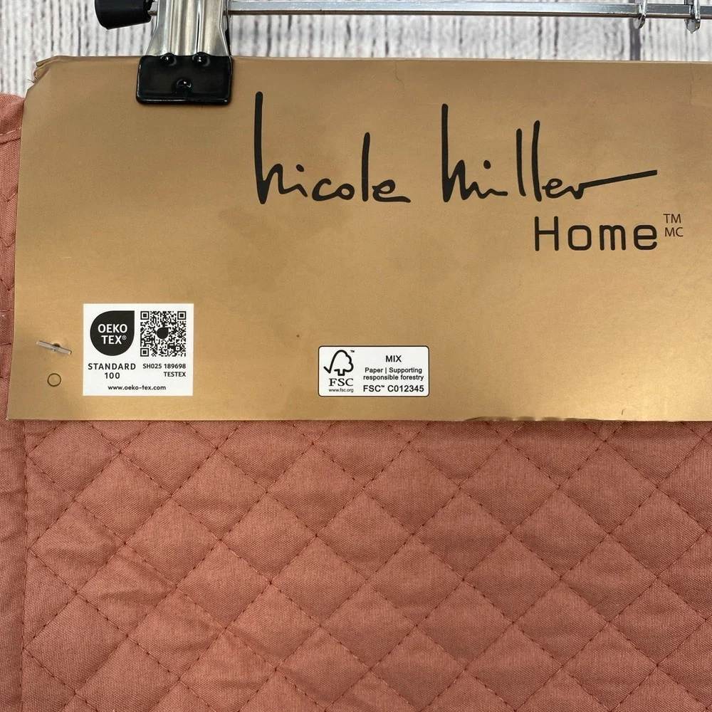 Nicole Miller Placemats (Set of 6) Dusty Rose Terracotta Quilted Diamond Holiday